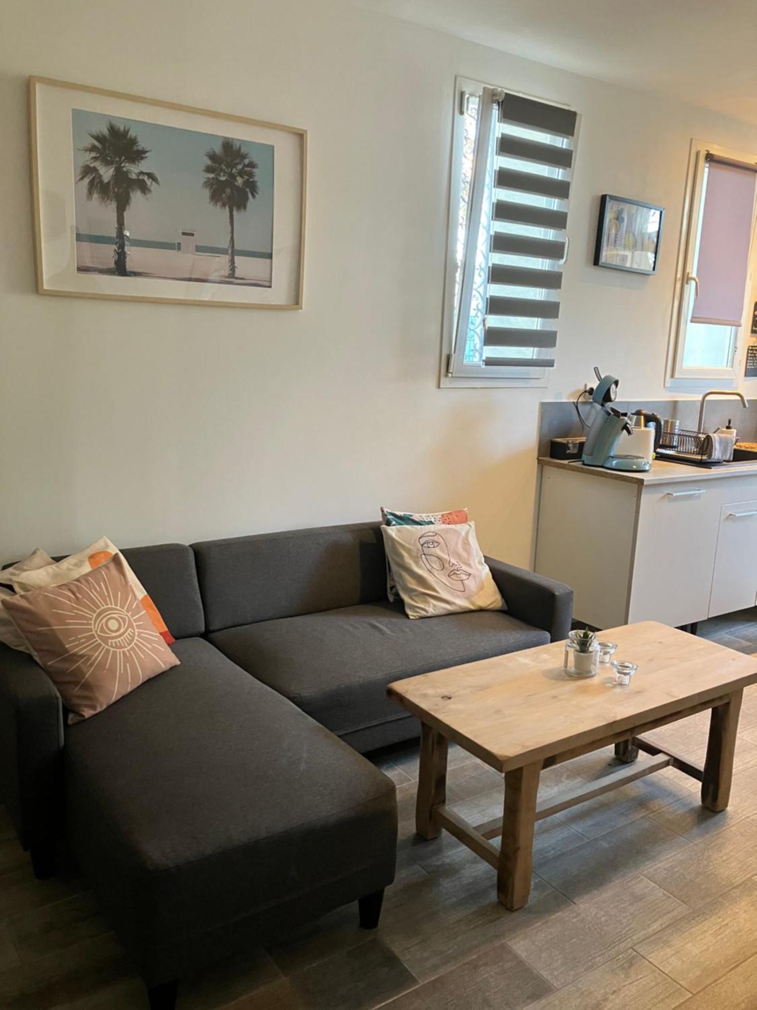 L'Appartement De Gaston 莱斯萨布雷特 外观 照片
