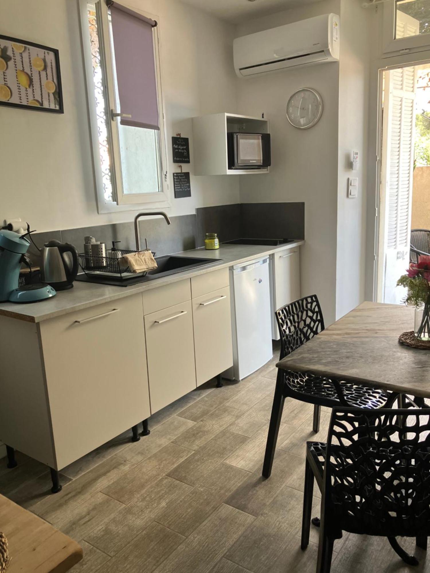 L'Appartement De Gaston 莱斯萨布雷特 外观 照片